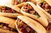 跨界創(chuàng)業(yè)爆火？IT精英如何讓肉夾饃夾出新商機(jī)！