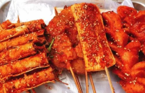 揭秘夜市霸主炸串醬料，怎么調(diào)制成獨(dú)家絕味？創(chuàng)業(yè)必備秘籍！