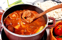 這款下飯小火鍋，竟是上班族深夜食堂的秘密武器？