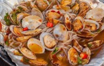 錫紙花甲粉爆火！創(chuàng)業(yè)者如何突圍？速看他們的秘籍與心路歷程！