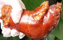 揭秘美味熏肉怎么制作？技藝傳承教你從零開始創(chuàng)業(yè)，打造爆款美食傳奇！