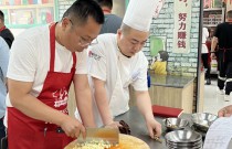 「小燜鍋」成功落地江蘇，日營業(yè)額達(dá)2000元