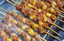 想學(xué)燒烤技術(shù)？燒烤技術(shù)培訓(xùn)怎么選？專業(yè)教學(xué)助你快速創(chuàng)業(yè)成功！