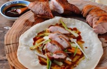 開鹵肉卷餅真的要起早貪黑？看這家店如何輕松經(jīng)營！