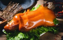 想學(xué)脆皮烤鴨？學(xué)費是多少？學(xué)脆皮烤鴨的費用揭秘