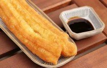 燒餅油條學(xué)藝之旅：探尋專業(yè)培訓(xùn)機(jī)構(gòu)，掌握傳統(tǒng)早餐精髓