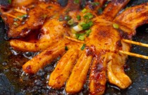 想掌握鐵板魷魚(yú)的絕密醬料配方嗎？這里告訴你！