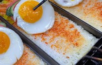 鍋巴技術(shù)升級(jí)，街頭攤位爆款制作，輕松實(shí)現(xiàn)收入增長(zhǎng)