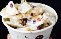 想創(chuàng)業(yè)選什么項目？網(wǎng)紅炒酸奶技術(shù)簡單，適合小成本投資！