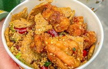 想學(xué)蟹黃鍋巴雞？學(xué)費透明，學(xué)習正宗配方