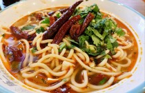 安徽牛肉板面的做法揭秘，學(xué)會它，你也能開店！