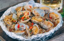 錫紙花甲米線做法揭秘！業(yè)內(nèi)大廚教你3大關(guān)鍵步驟，錯一步就失??！