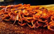 學(xué)校擺攤100種小吃，如何選擇最賺錢(qián)的項(xiàng)目？