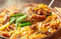 港式噴泉牛雜培訓(xùn)哪家靠譜？實(shí)體店實(shí)操+配方教學(xué)全揭秘！