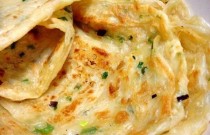 怎么做蔥油餅？關(guān)鍵技巧揭秘，軟香酥脆人人會做！