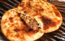 濰坊肉火燒一天掙多少？選址與技巧影響收益,開(kāi)店如何更穩(wěn)！