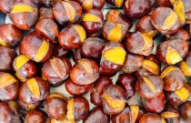 炒板栗生意利潤(rùn)怎么樣？香氣四溢的小本買賣，其實(shí)藏著可觀的收益！