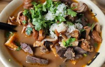 鹵煮火燒一天要準(zhǔn)備多少料？備多了怕浪費(fèi)備少了怕賣斷？