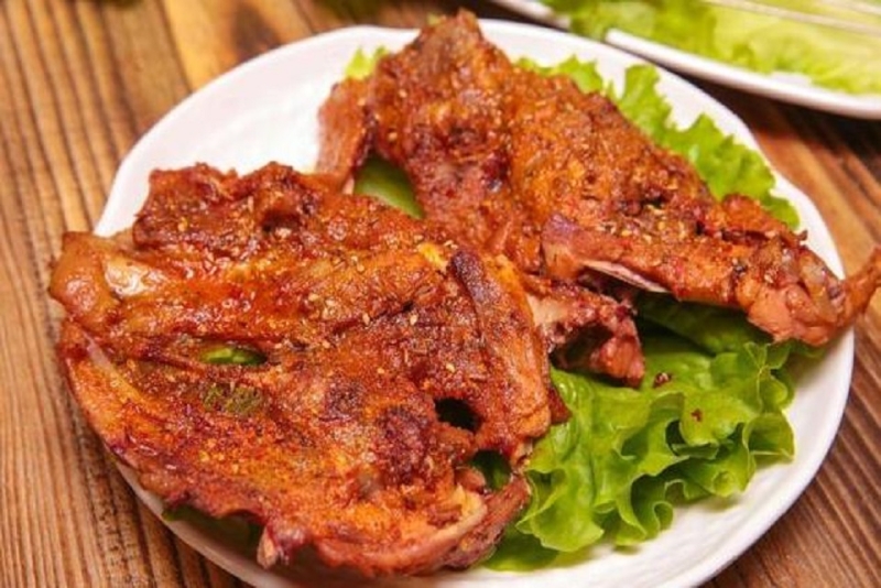 鐵板雞架去哪學(xué)？學(xué)好這門(mén)手藝，創(chuàng)業(yè)有“雞”可循！