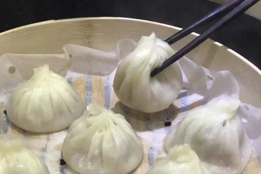 學小籠包子技術(shù)哪里正宗？輕松掌握正宗小籠包子技藝！