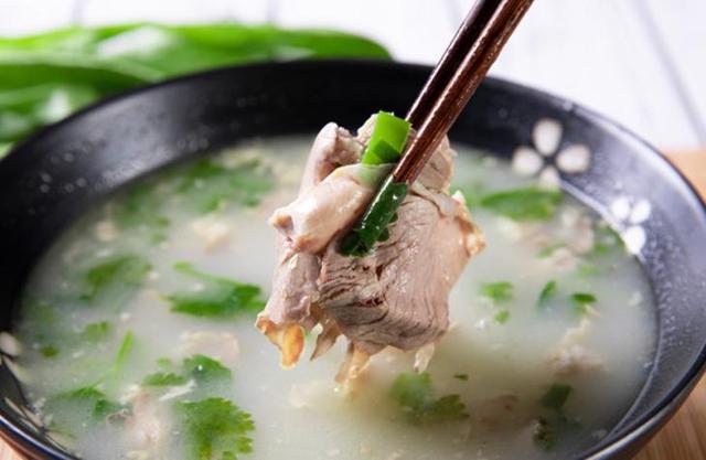 開個羊湯館一年能掙多少錢？羊湯館的盈利分析!