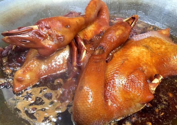 想學(xué)鹵味小吃？鹵味小吃去哪里學(xué)最靠譜？