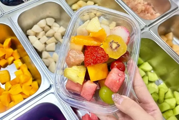 想學水果撈？學水果撈甜點，就選廚仟藝