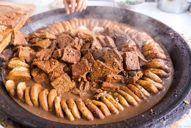 哪里學(xué)鹵煮火燒？選擇靠譜的學(xué)習(xí)途徑至關(guān)重要