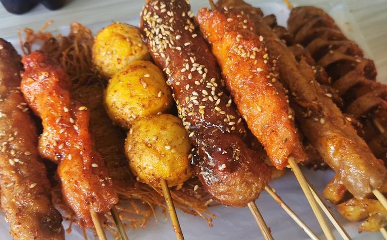 做炸串夾饃能賺錢嗎？想做炸串夾饃生意？這些利潤分析你一定要知道！