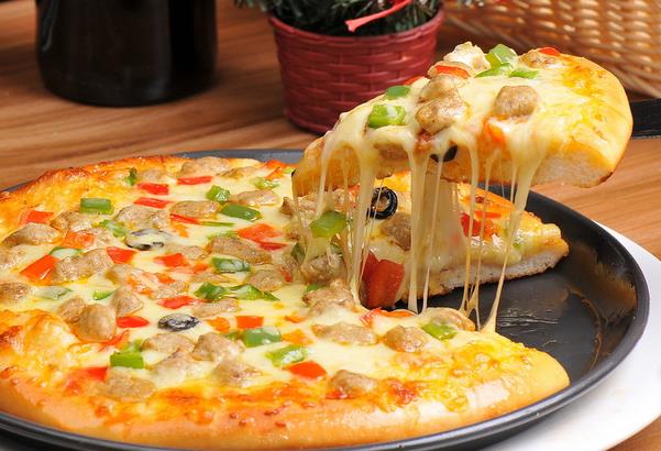 學做披薩要多少錢？這里有最詳細的學費解析！