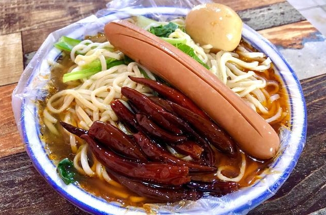 想開板面館？看看這些成本和技巧，給你創(chuàng)業(yè)啟示！