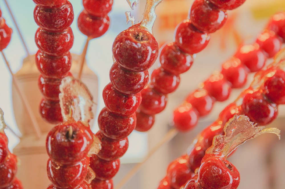 正宗糖葫蘆技術(shù)培訓(xùn)，掌握這些技巧，輕松做出傳統(tǒng)味道！