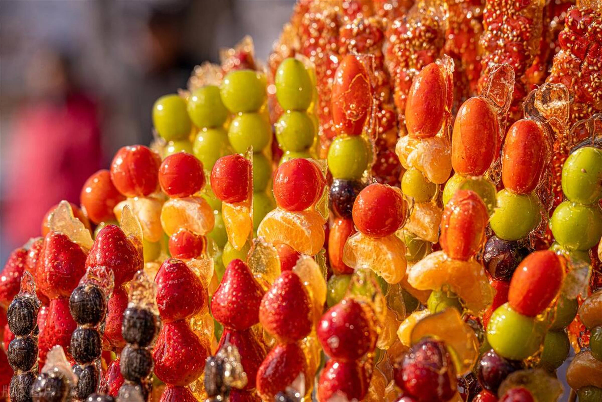 正宗糖葫蘆技術(shù)培訓(xùn)，掌握這些技巧，輕松做出傳統(tǒng)味道！