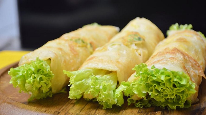 學(xué)雞蛋灌餅技術(shù)要多少錢？學(xué)員最關(guān)心的價(jià)目表大揭秘！