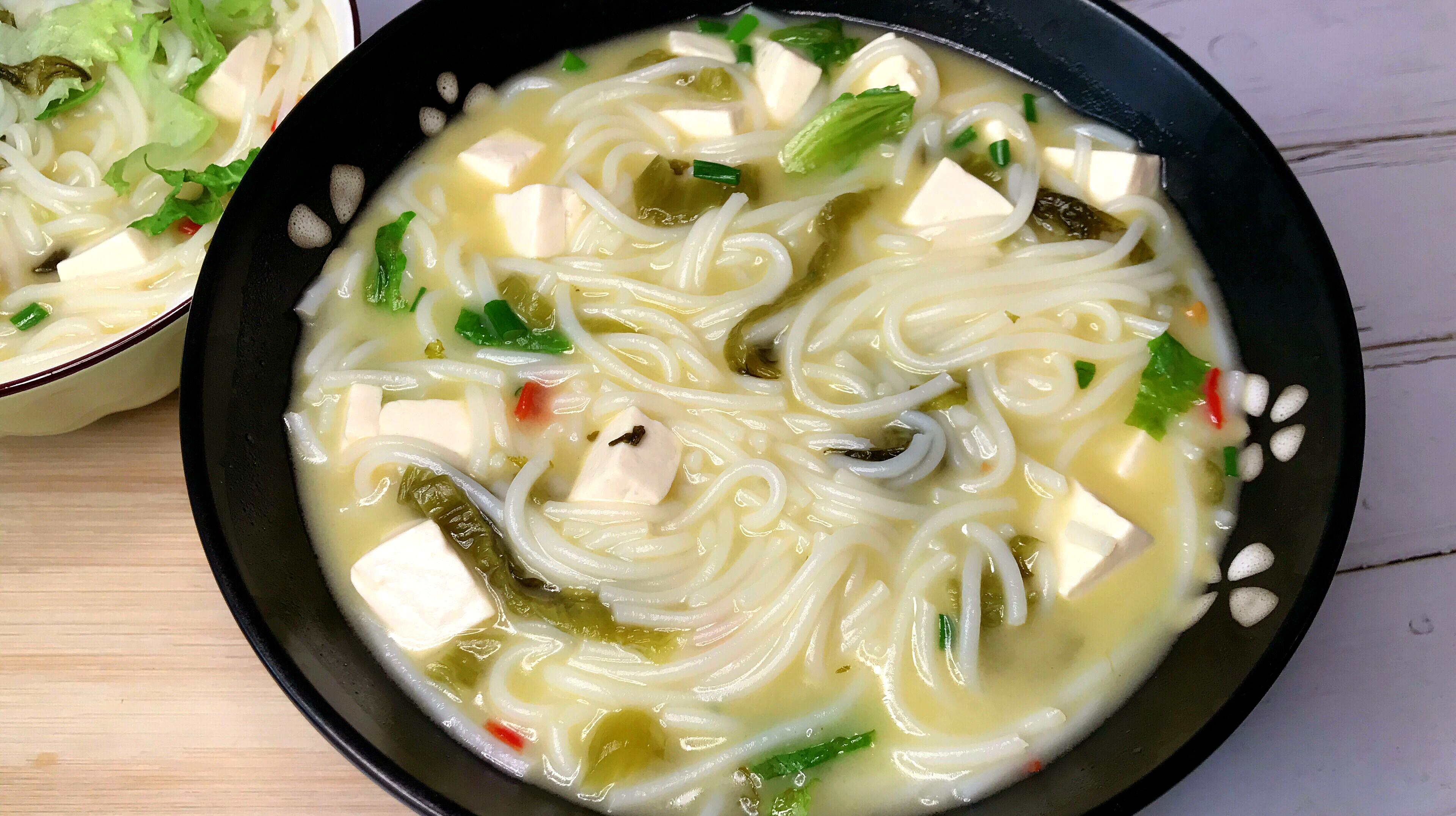 正宗魚粉做法全解析，掌握技巧做出地道口味！