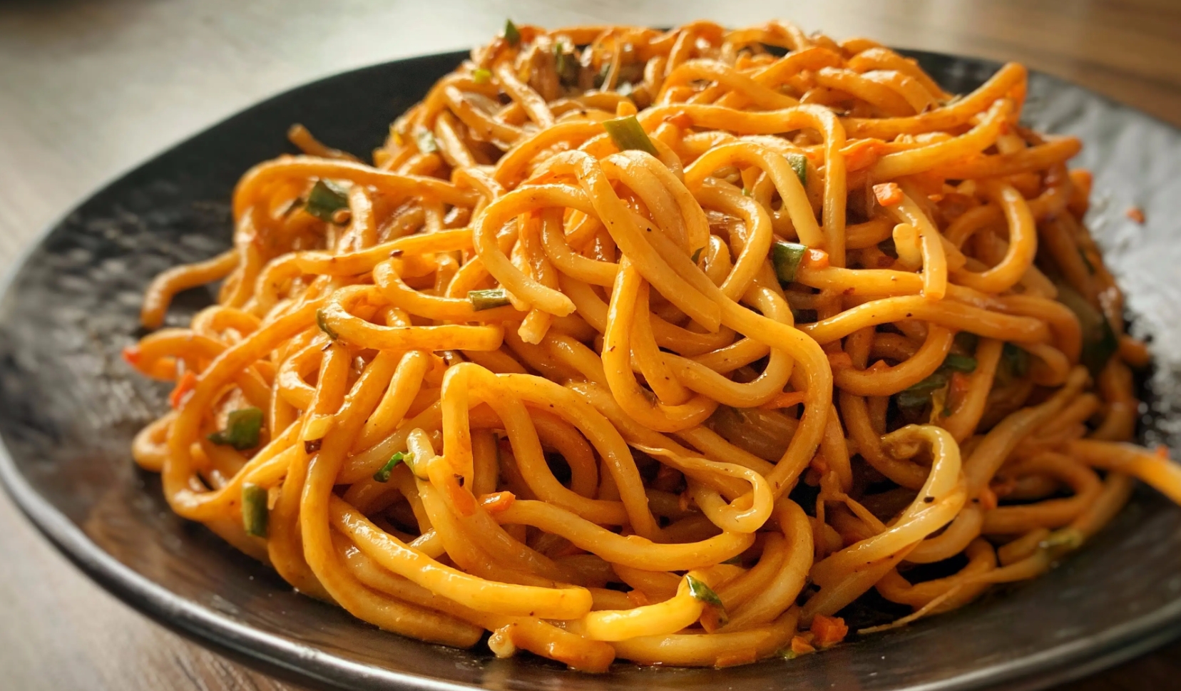 熱干面究竟怎么做才能地道又美味？從選材到調(diào)味！