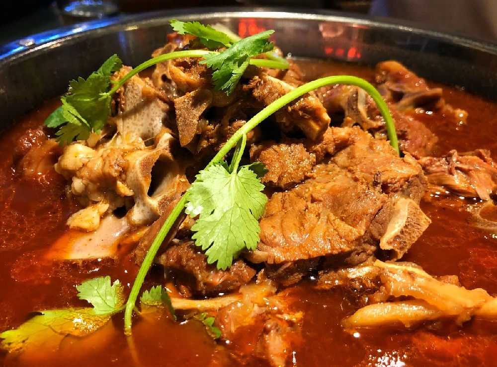 羊蝎子火鍋的正宗做法，學會這些步驟讓你贏得市場！