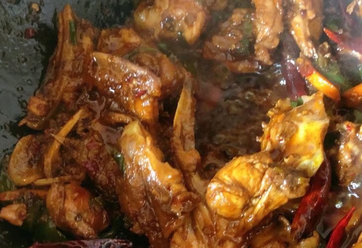 從基礎(chǔ)到進(jìn)階，學(xué)習(xí)炒雞架的全流程，輕松創(chuàng)業(yè)無壓力。