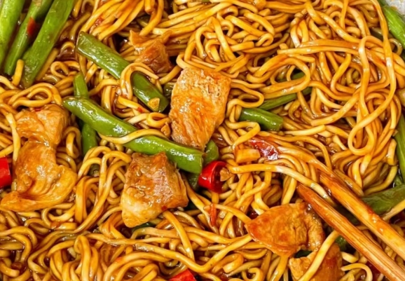 燜面教學(xué)從入門到精通，市場前景廣闊，利潤豐厚