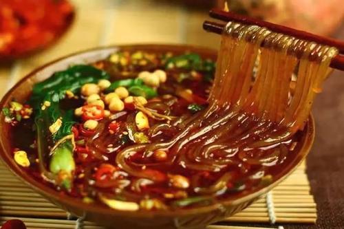 酸辣粉的做法最正宗的做法，詳細課程，市場前景廣闊