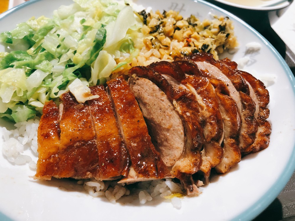 學校門口賣什么小吃最紅火最好賣？低成本高利潤的小吃盤點！