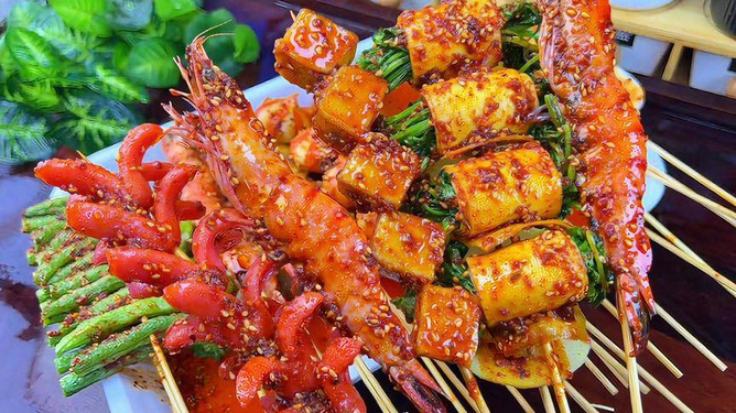 串串香在哪里可以學(xué)？從零開始系統(tǒng)學(xué)習(xí)，快速上手創(chuàng)業(yè)