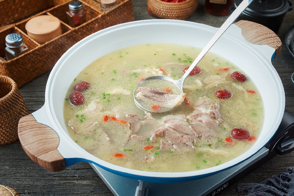 羊湯創(chuàng)業(yè)首選！來學(xué)正宗羊湯技術(shù)，3天學(xué)會開店！