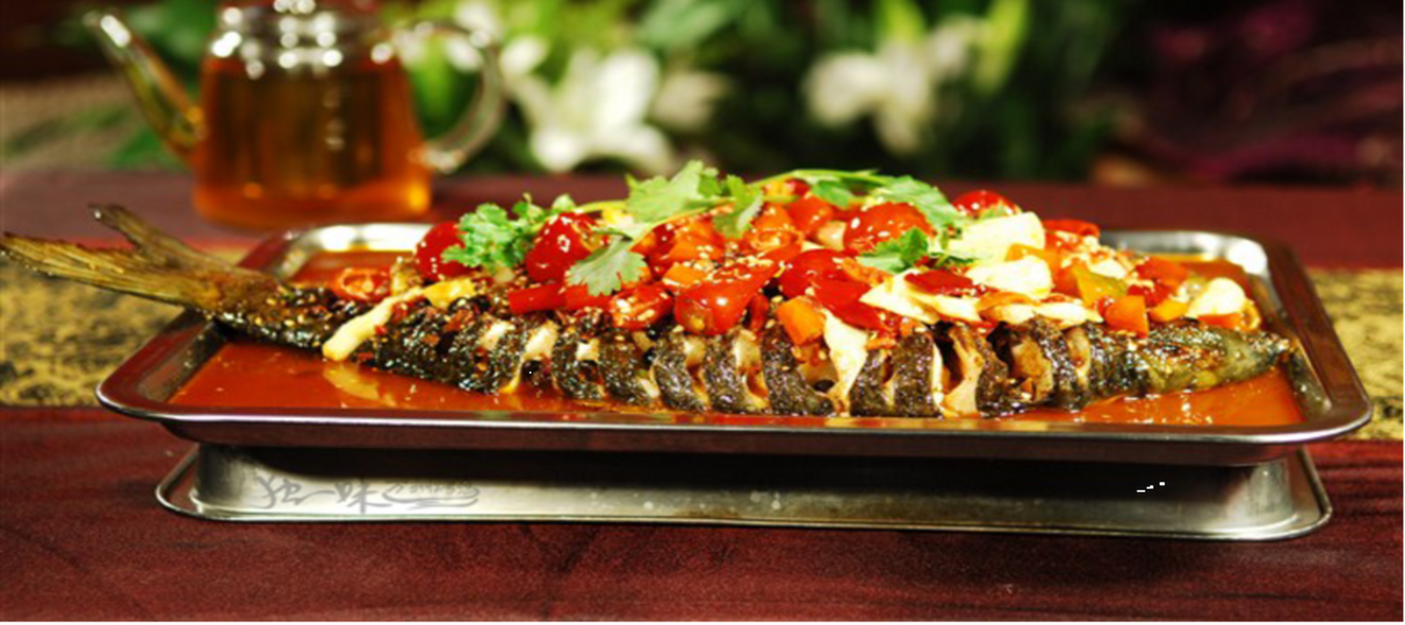 萬州烤魚的做法大揭秘，學會這些技巧，生意火爆！