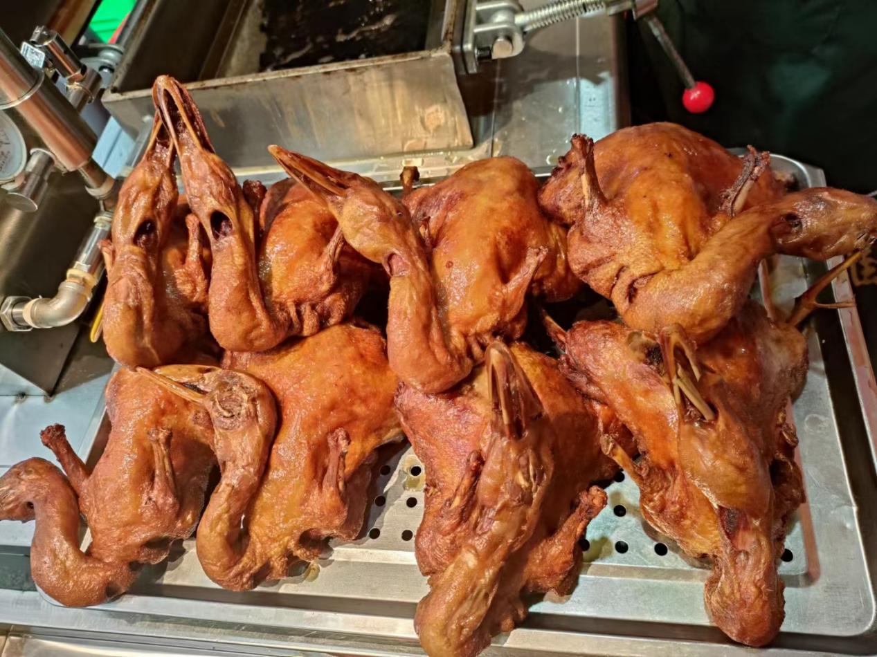 想學(xué)醉仙鴨的正宗做法？配方配料做法詳細(xì)流程告訴你！