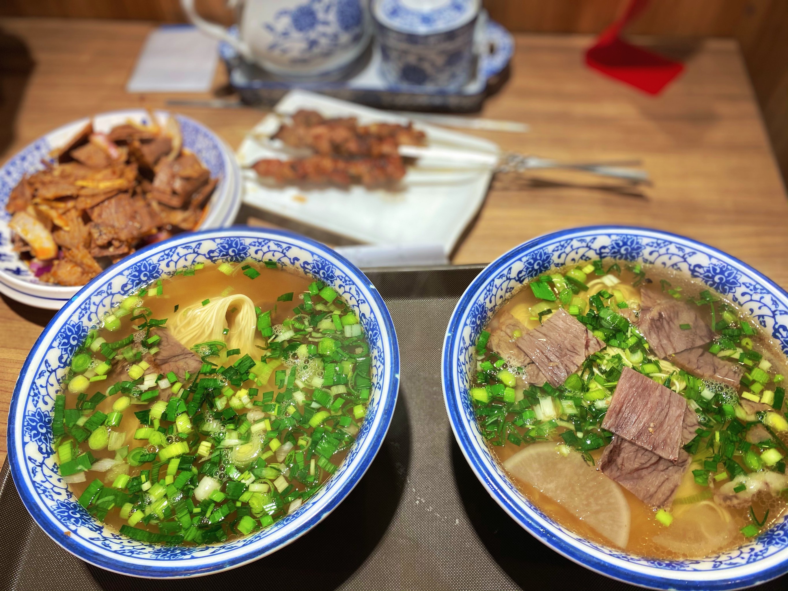 哪里學(xué)蘭州拉面最好？找對(duì)培訓(xùn)機(jī)構(gòu)，輕松學(xué)會(huì)做出美味！