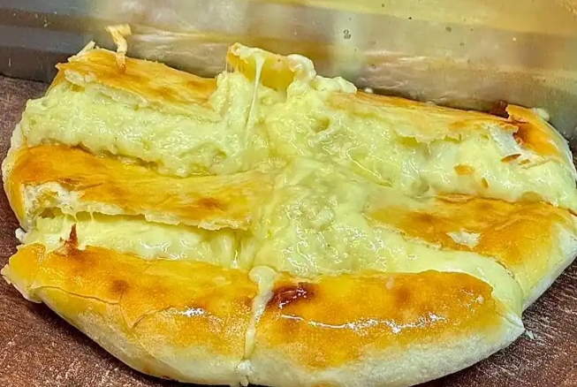 怎么做榴蓮餅？新手3步學(xué)會(huì)，外酥里嫩，滿屋飄香！