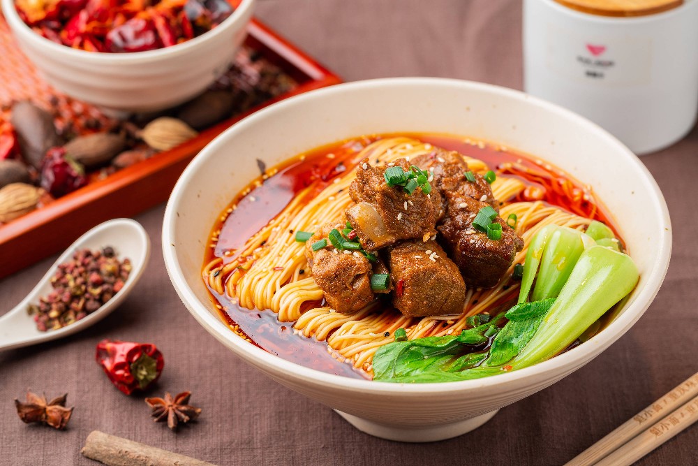 學(xué)小面哪里比較好？揭秘小面培訓(xùn)的三大關(guān)鍵點(diǎn)，助你創(chuàng)業(yè)成功！