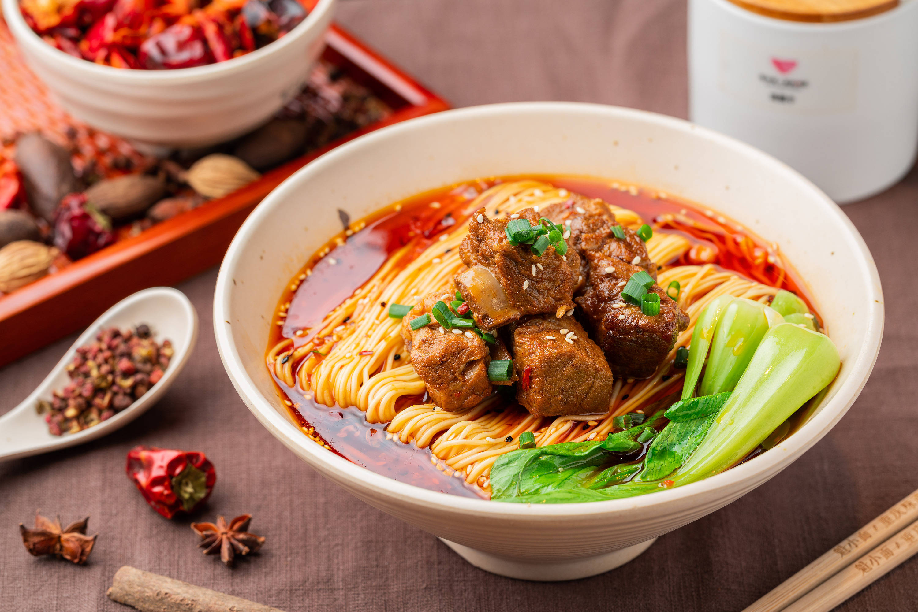 重慶小面學(xué)費(fèi)3800，3天學(xué)會(huì)，7天開(kāi)店，靠譜嗎？