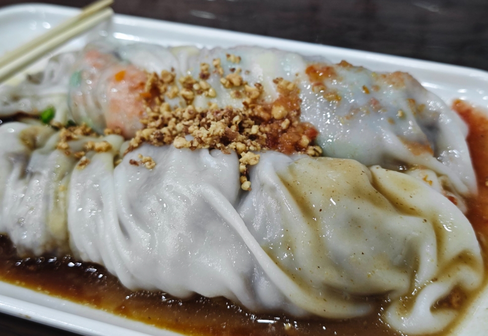 鄭州小吃培訓(xùn)實(shí)體店哪家靠譜？3大避坑指南，學(xué)費(fèi)、技術(shù)全揭秘！